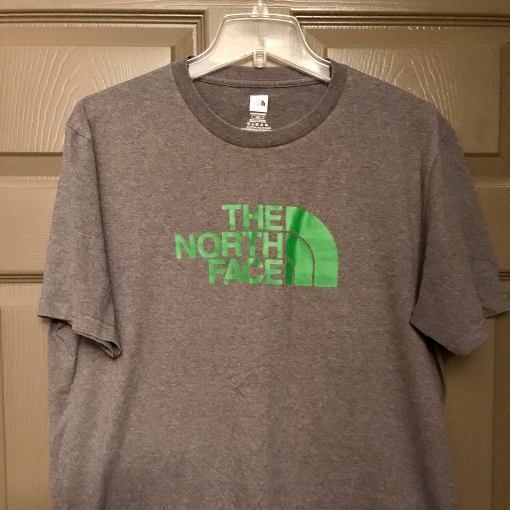 NorthFace tshirt